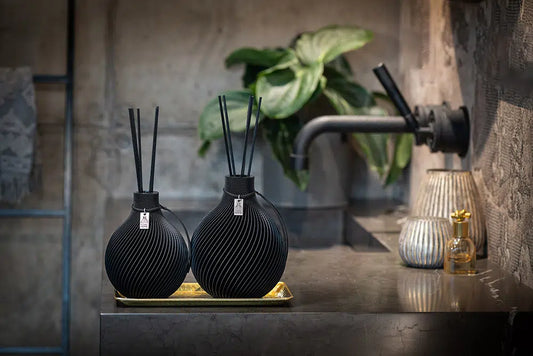 Geschenke zum Valentinstag – Designvasen, Duft und stilvolle Gutscheine