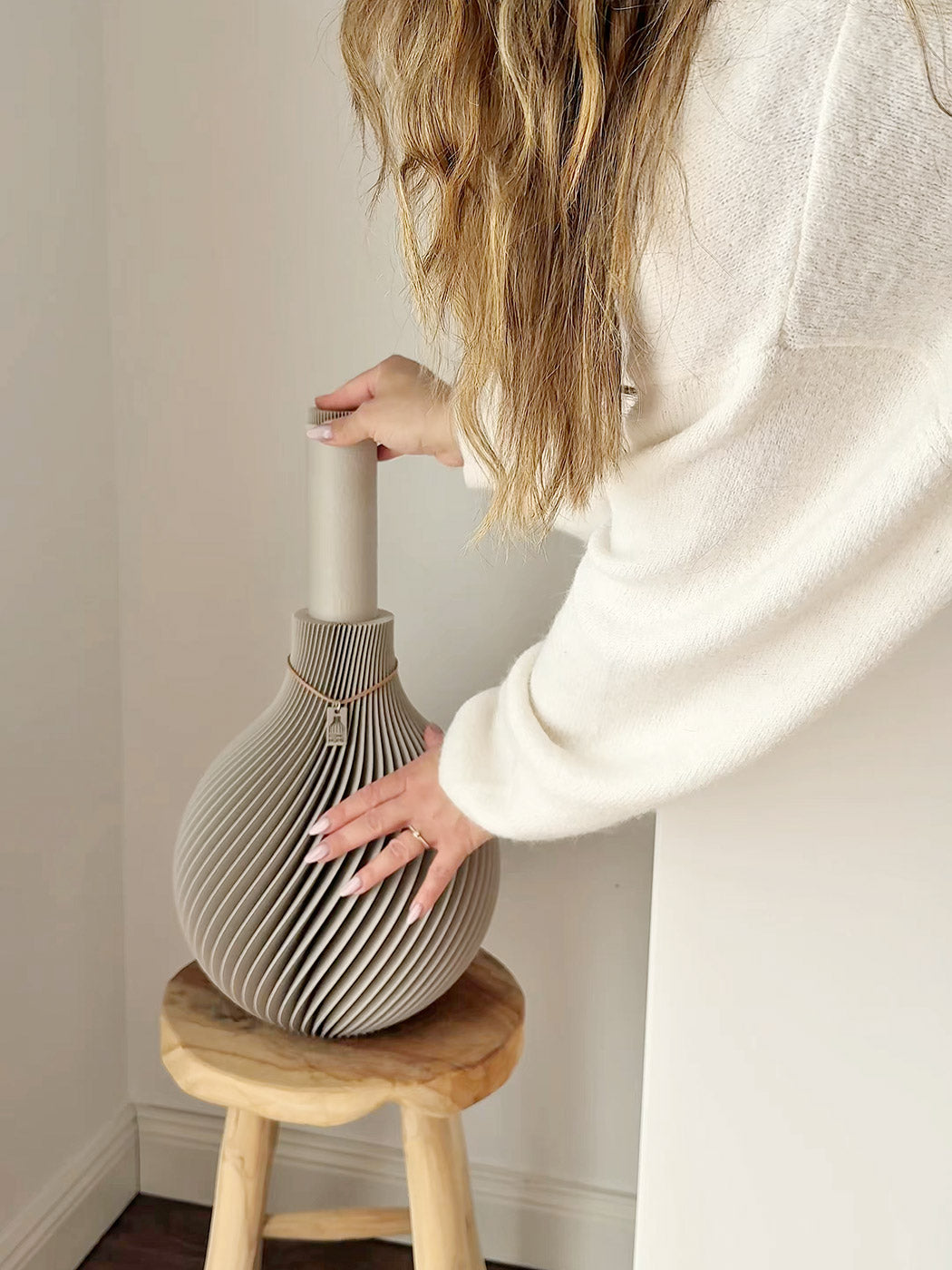 Einbauhinweis für das Einschieben des Einsatzes in die Sphere Vase #mood