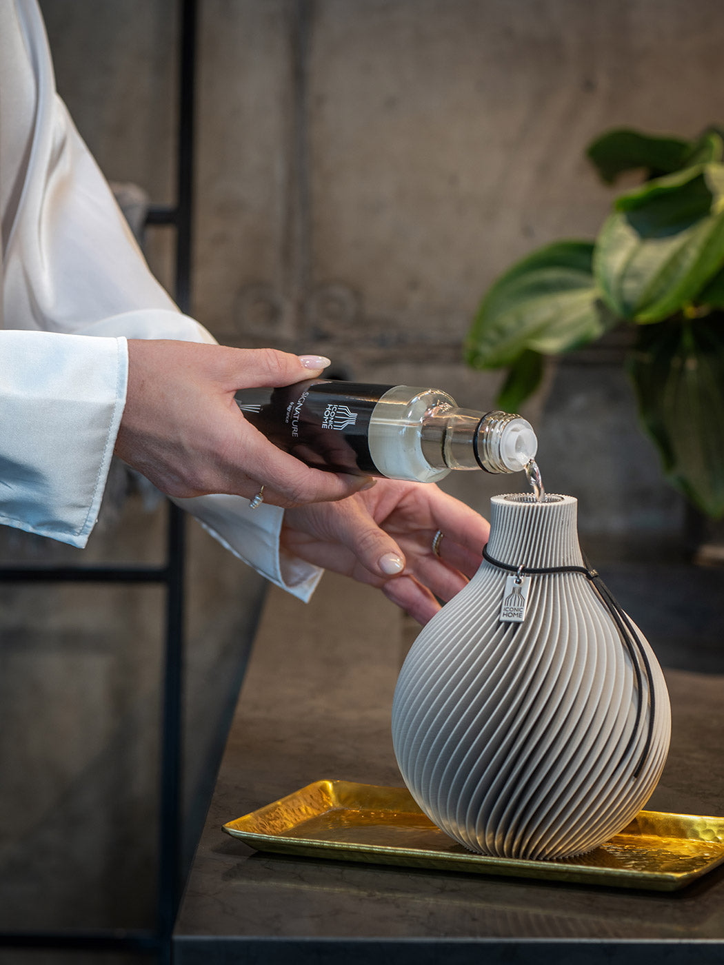 ICONIC HOME Duftvase Sphere Cozy Greige Raumduft einfüllen #mood