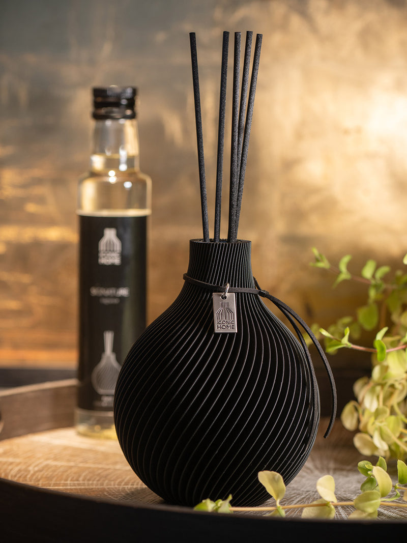 ICONIC HOME Duftvase Sphere Deep Black mit Raumduft Signature #mood