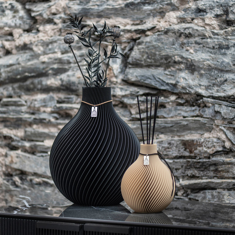 ICONIC HOME Duftvase Sphere Kombination schwarz holz