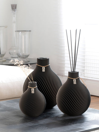 ICONIC HOME Duftvase Sphere im Set in Stormy Gray #mood