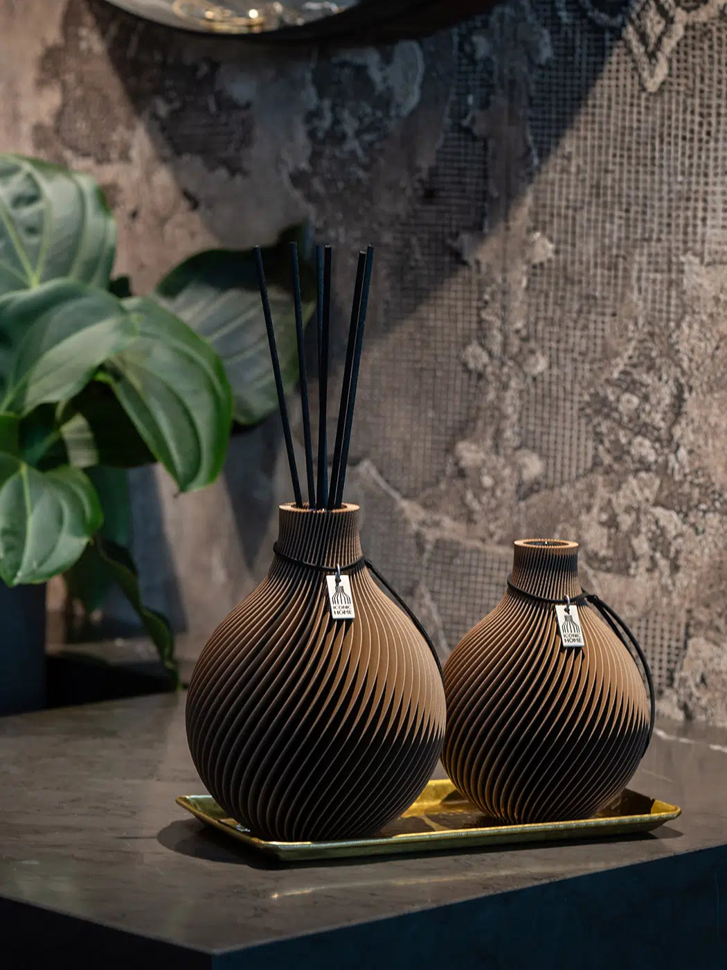 ICONIC HOME Duftvasen Sphere choco Brown