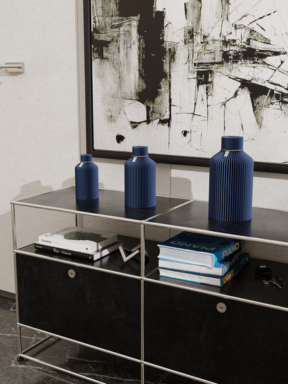 ICONIC HOME Vase Pure als moderne Dekoration auf USM Sideboard #mood