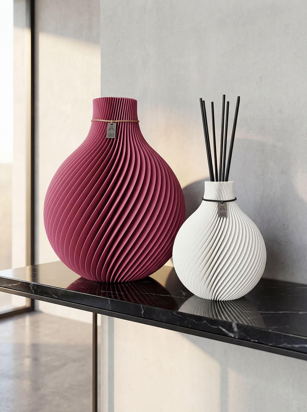 ICONIC HOME Vase Sphere Kombination Vase soft Berry und Duftvase pure white #mood
