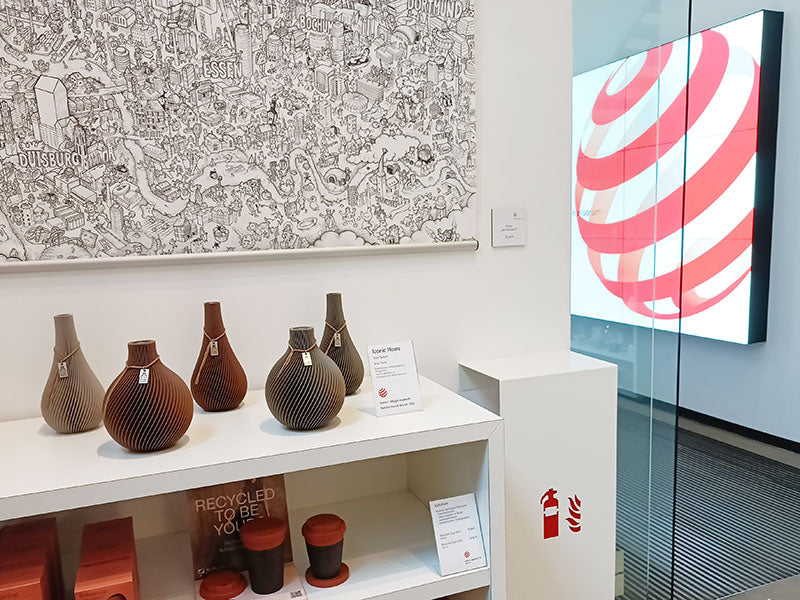 ICONIC HOME Vasen im Museumsshop des Red Dot Design Museums