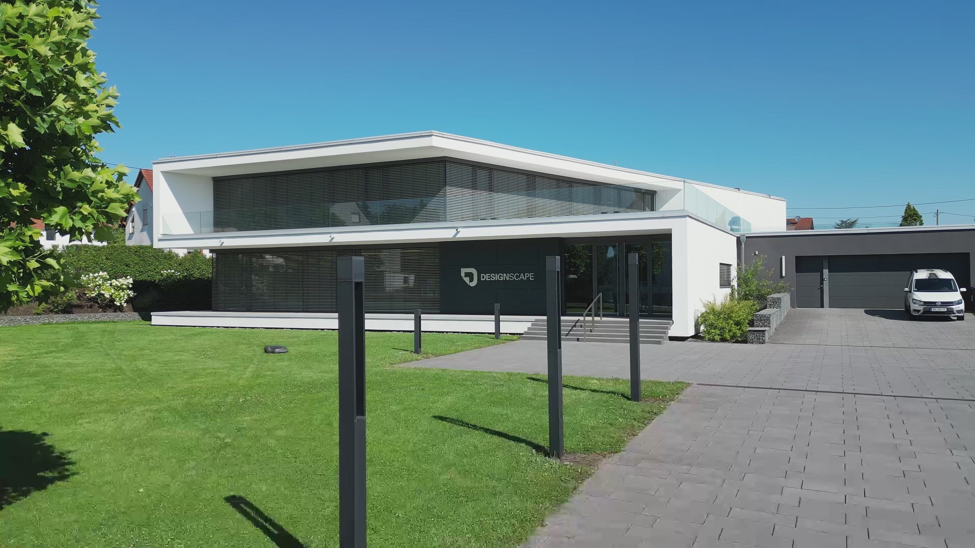 Chargement de la vidéo : Designscape Creative GmbH Gebäude