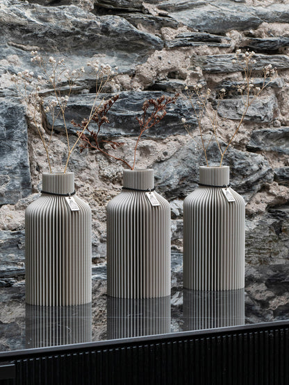 Tischvase Pure schwarzes Band Set 3 Vasen 15 cm cozy greige ICONIC HOME