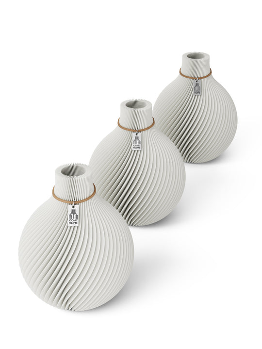 Table vase Sphere set of 3 in pure white