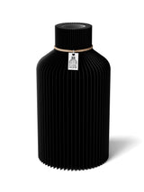 Vase Pure Deep Black 22 cm ICONIC HOME Naturfarbenes Band