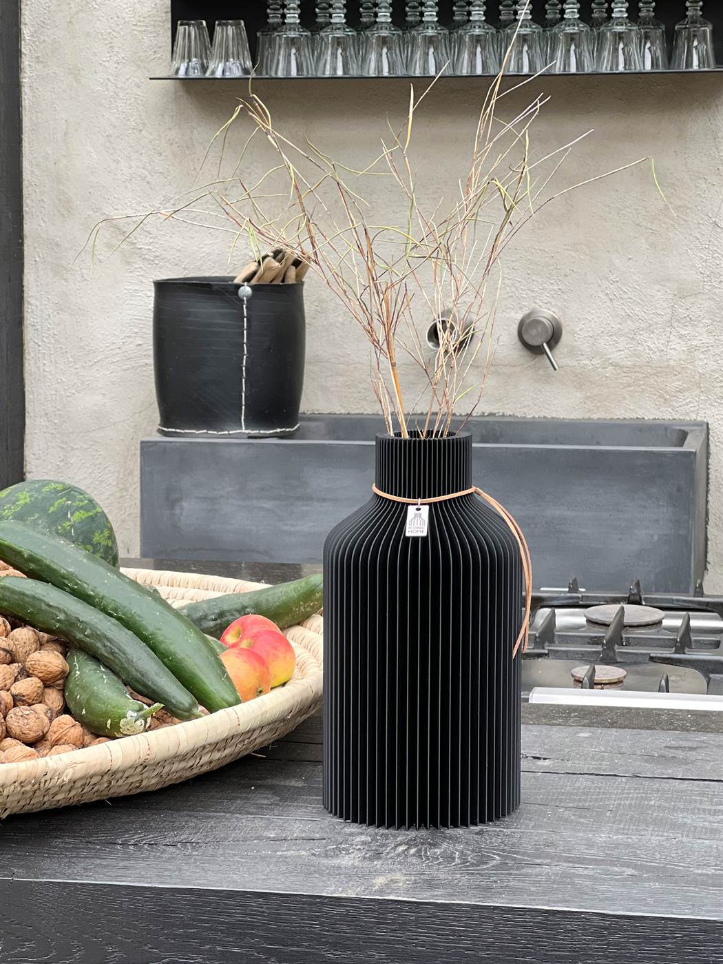 Vase Pure Deep Black Schwarz ICONIC HOME #mood