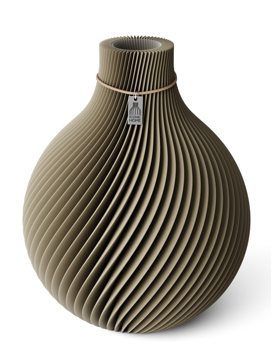 Vase Sphere in mystic mud