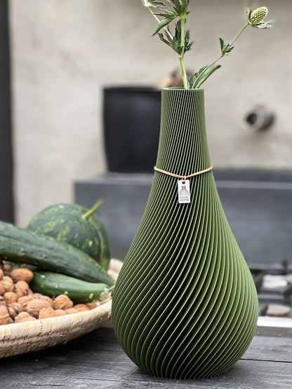 Vase Twist in Grün ICONIC HOME #mood