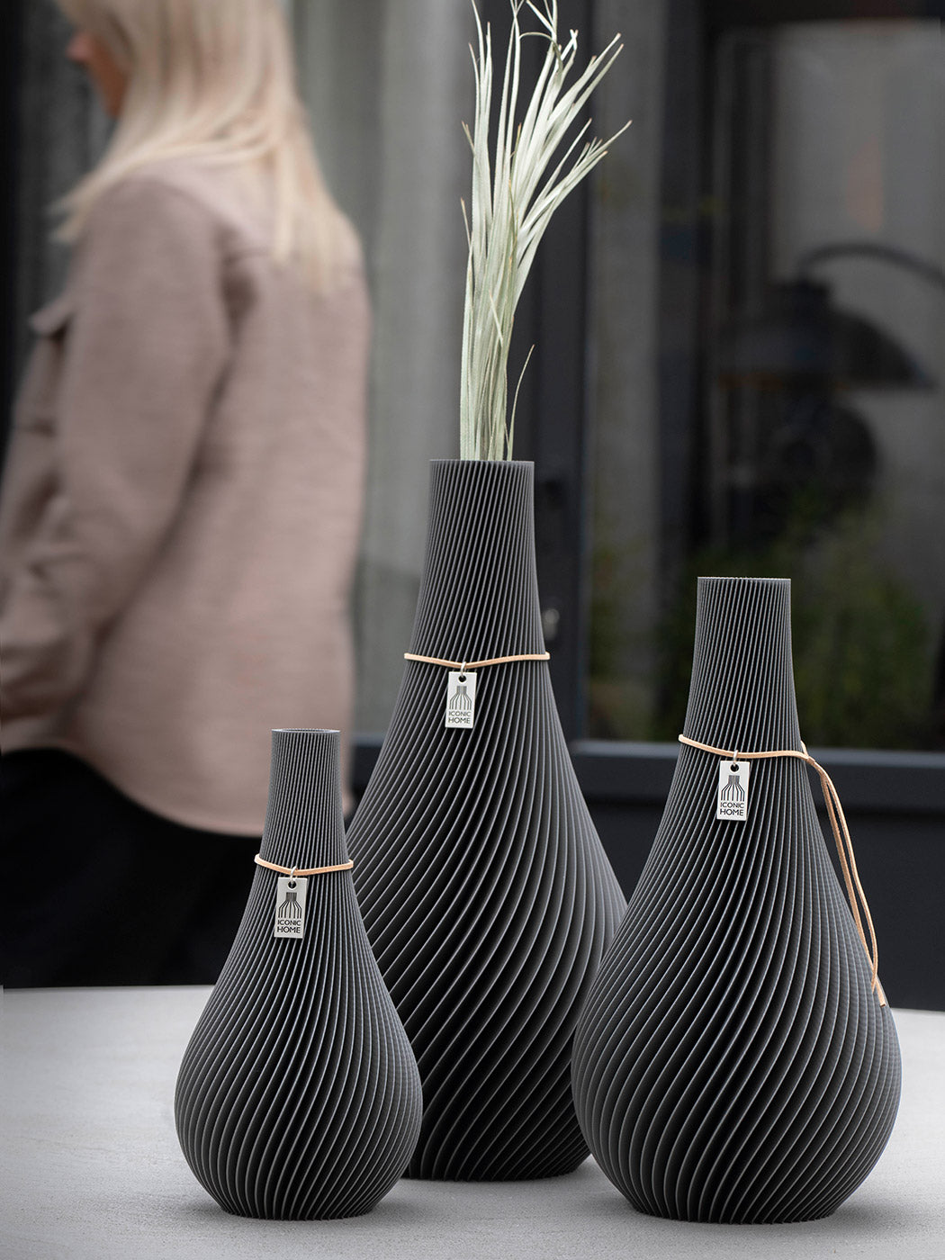 Vase Twist 3er Set Stormy Gray ICONIC HOME #mood