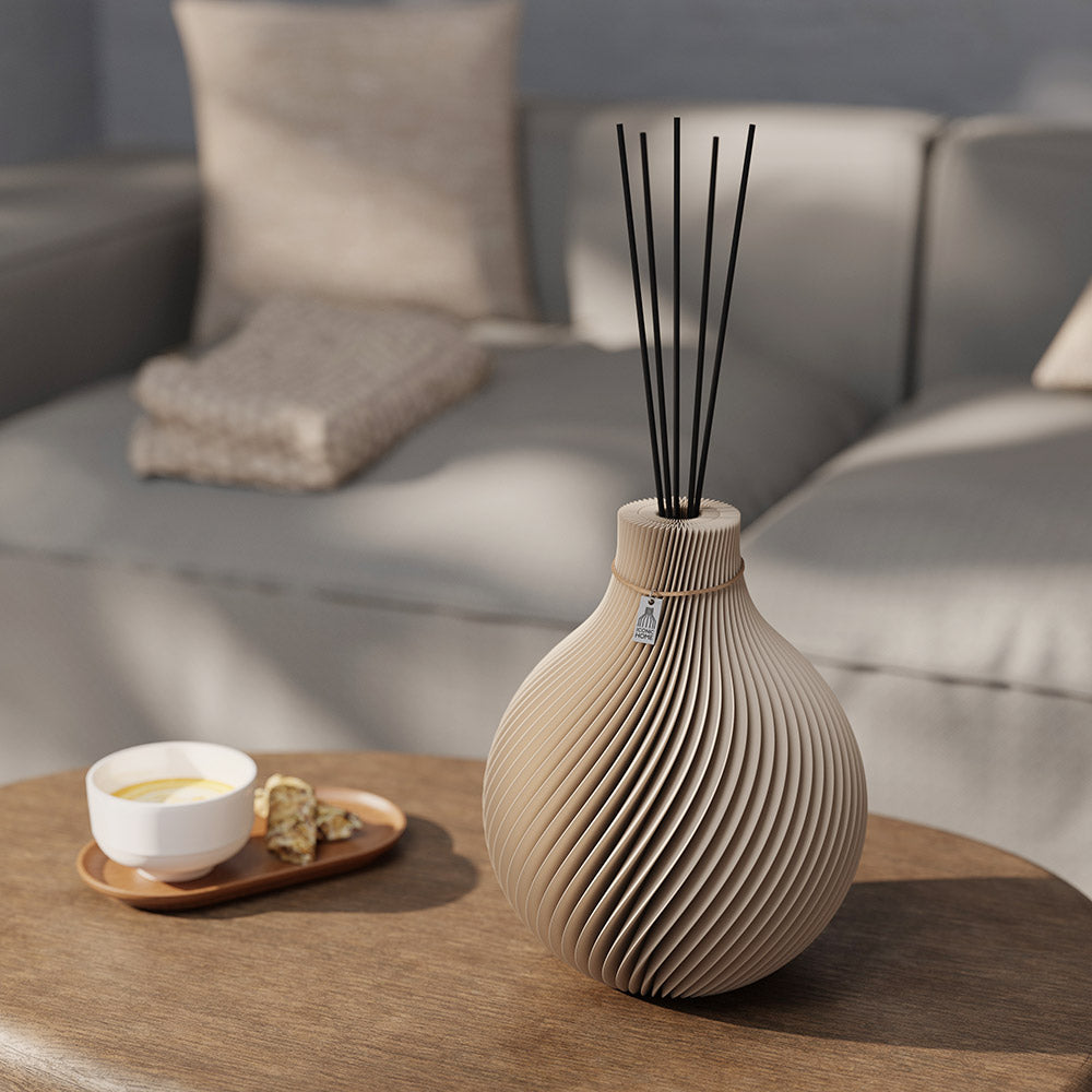 Vase für den Winter: Sphere Vase als Duftvase mit Raumduft